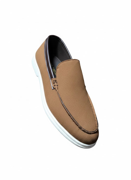 Casual Loafer loro piana : Isolated Floating Perspective